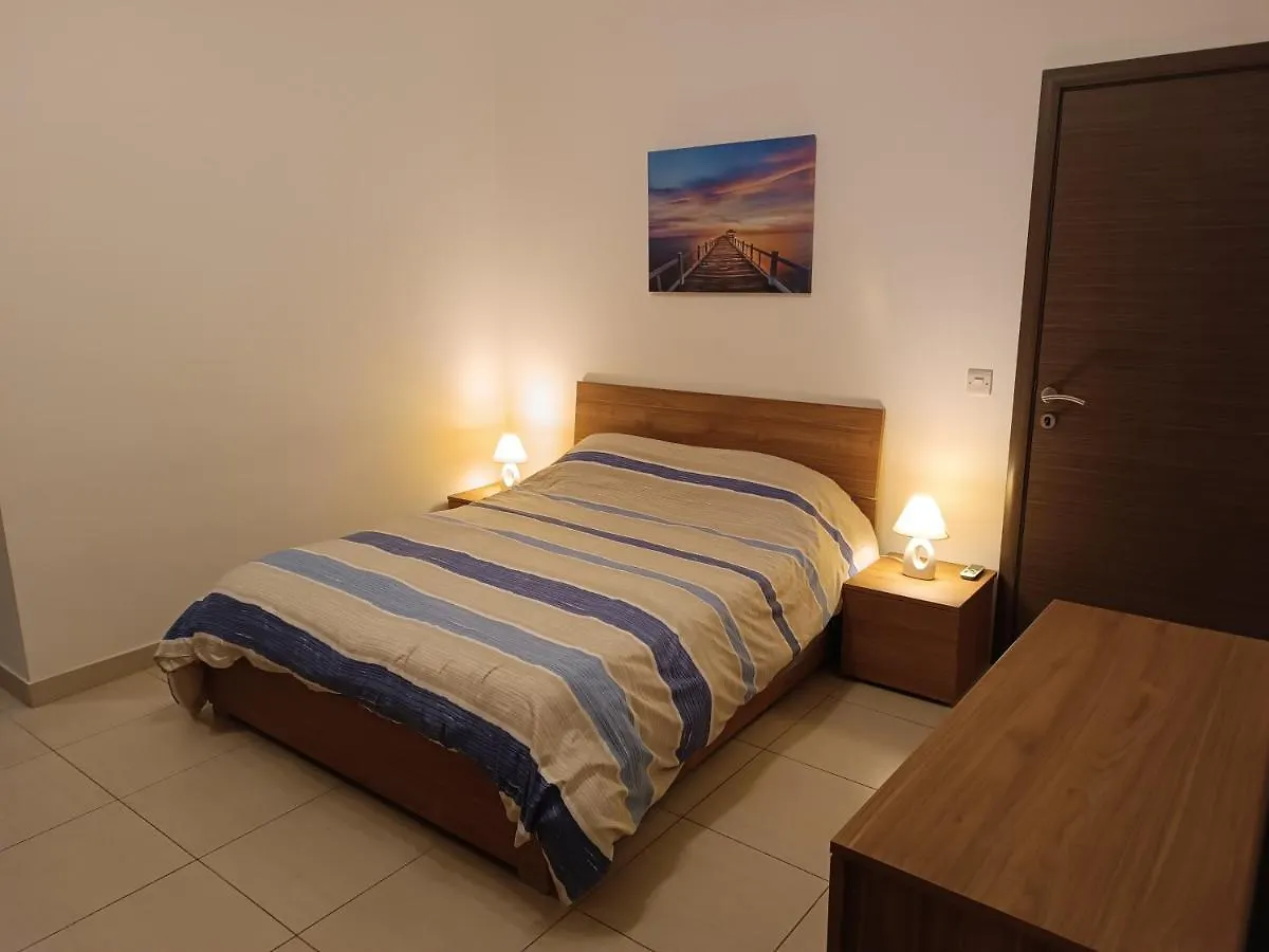 Da Vinci Court Apartment Msida 0*,  Malta
